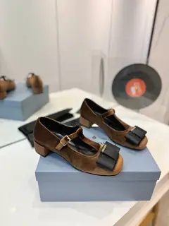 Prada new thick heel single shoes for women with round bow Mary Jane