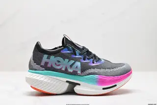 HOKA/Hoka CIELO X1 racing running shoes. The appearance integrates HOKA’s top carbon plate 1147910