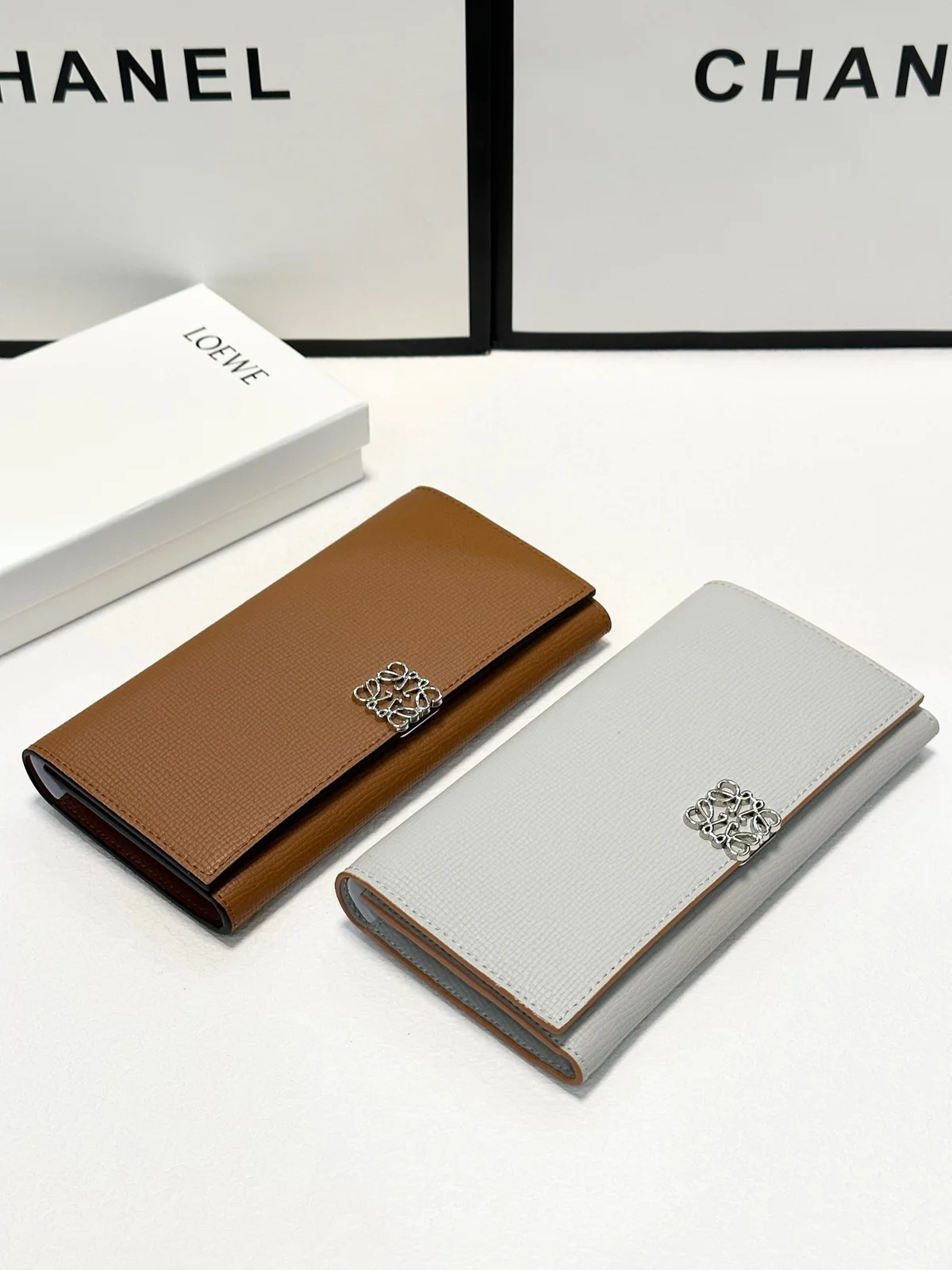 Loewe Wallet