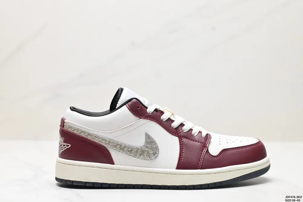 Nike Air Jordan 1 Low Sneakers FJ5737-100