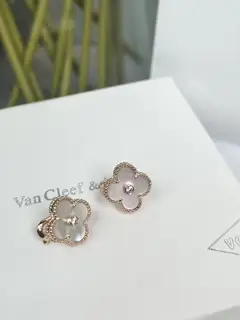 Van Cleef & Arpels Four-leaf Clover Earrings
