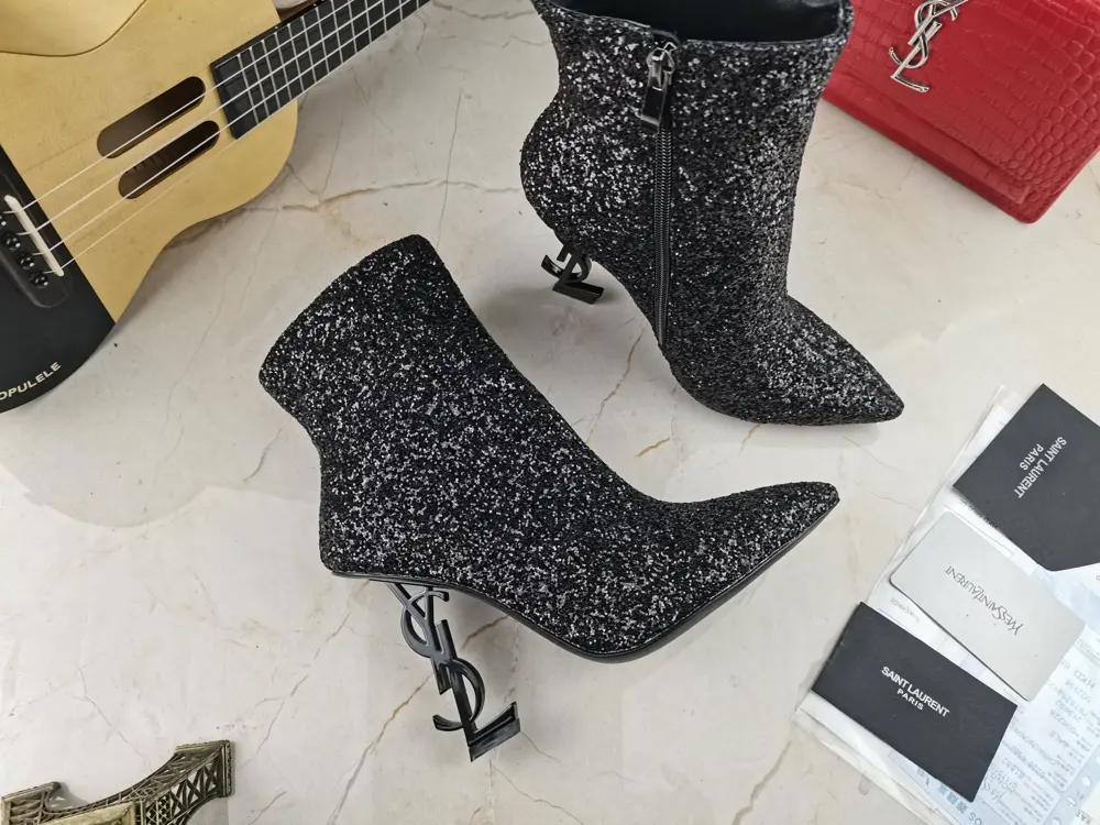 Yves Saint Laurent Heels