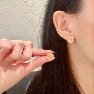 Chanel second-hand earrings