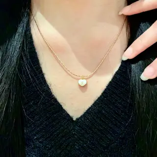 Chanel vintage necklace