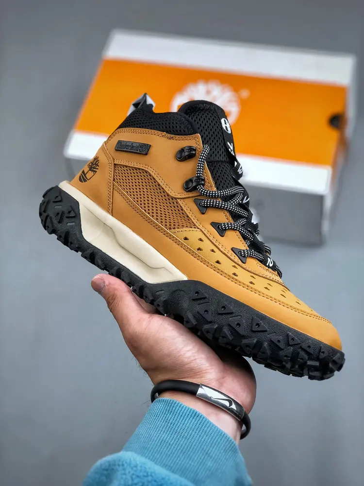 Timberland outdoor high-top casual yellow boots series