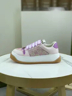 GUCCI low-top sneakers top version
