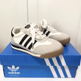 adidas retro versatile and comfortable casual running shoes