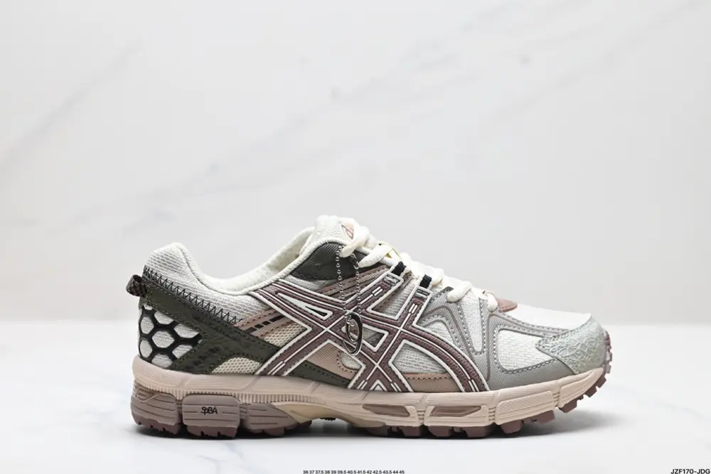 ASICS Gel-Kahana 8 ASICS classic outdoor running shoes. The functional and outdoor styles 1011B109-029