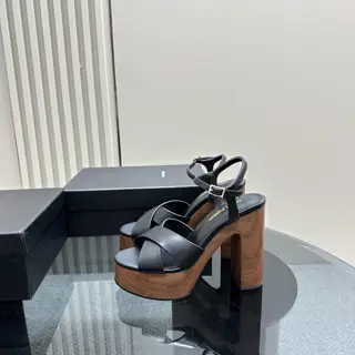 Yves Saint Laurent Heels