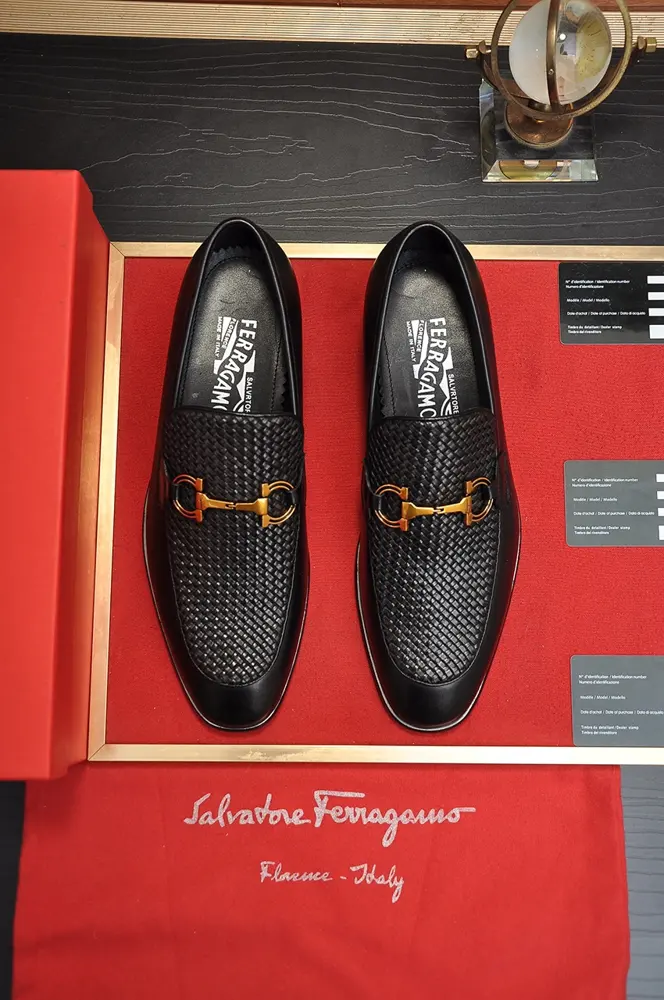Salvatore Ferragamo Ferragamo formal leather shoes Original imported open-edge premium