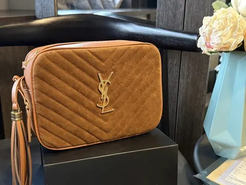 Yves Saint Laurent Loulou