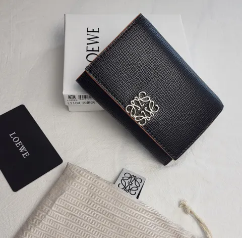Loewe Wallet
