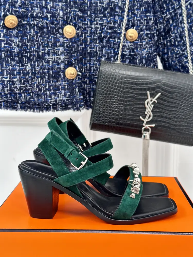 Hermès classic single-strap thick-heeled sandals