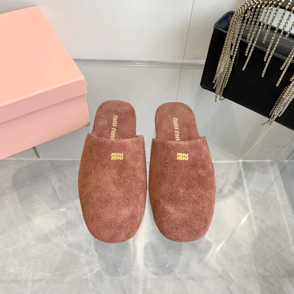 Miu Miu Miu Mules Slippers Closed Toe Lambskin Half Slippers Zp Development Original