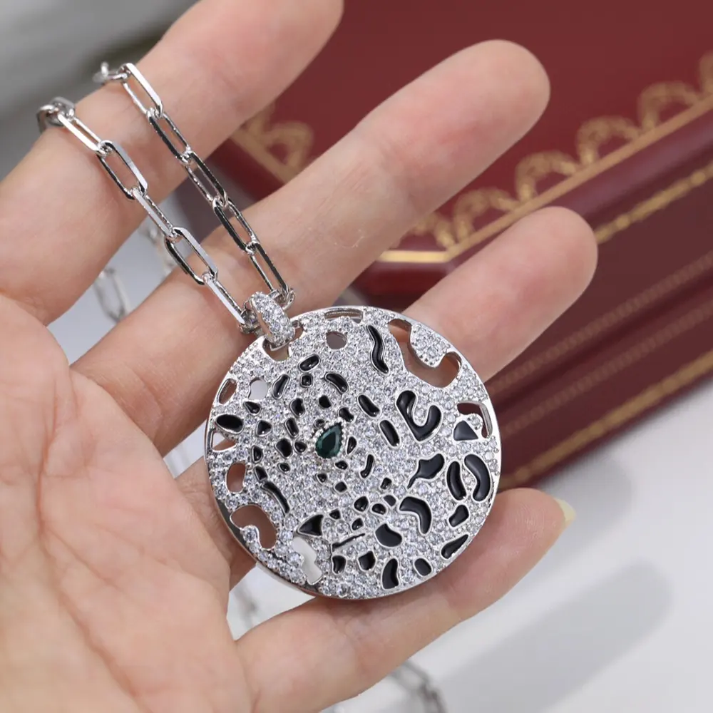 Cartier leopard necklace Cartier classic masterpiece