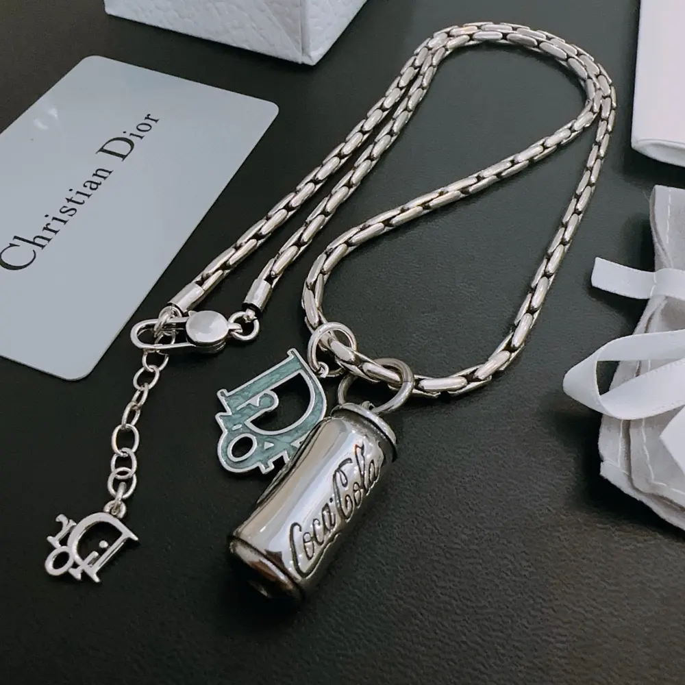 DIOR New Dior necklace Original goods New counter model