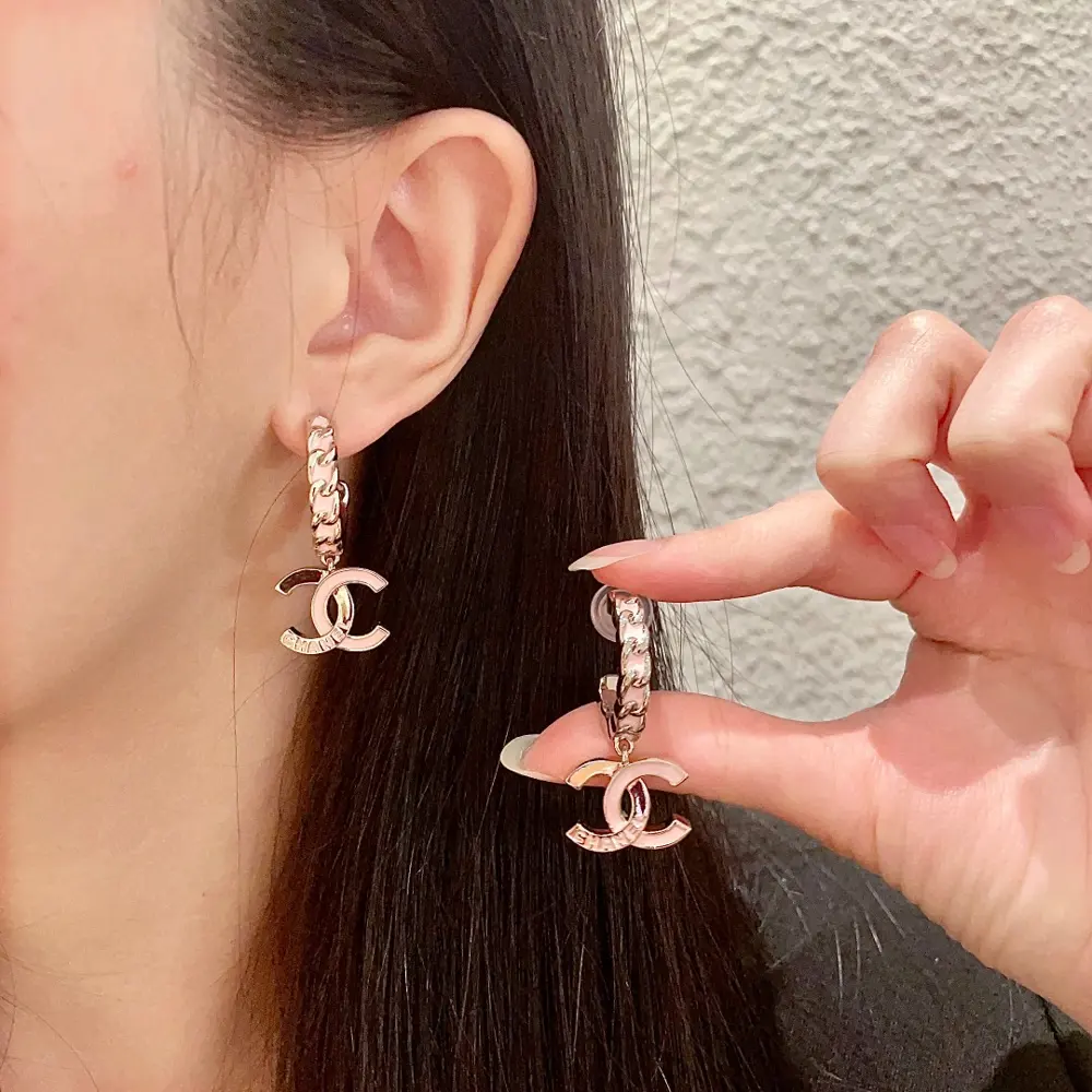 Chanel second-hand earrings