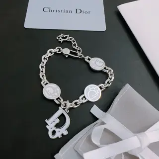 Dior bracelet couple style
