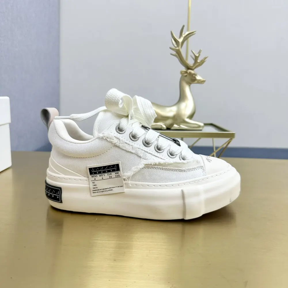 Spring/Summer BALENCIAGA Parisian dad shoes Latest models