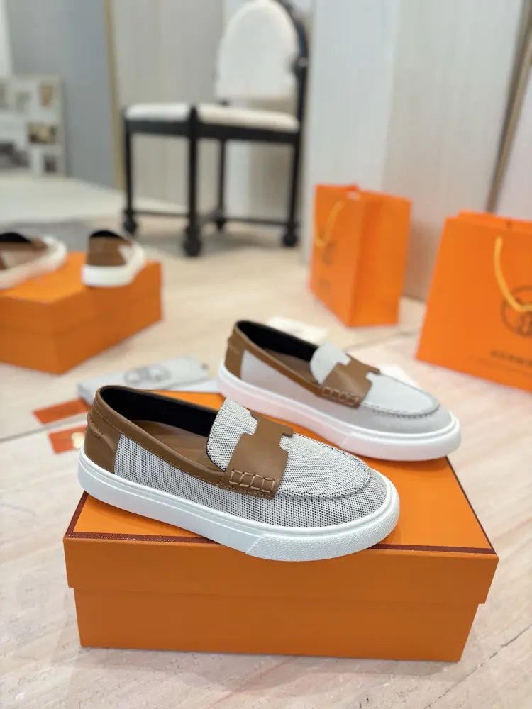 Hermès Kelly buckle casual loafers are now available