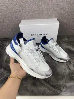 Givenchy Spectre low-top sneaker with 4G LOGO zipper on the side