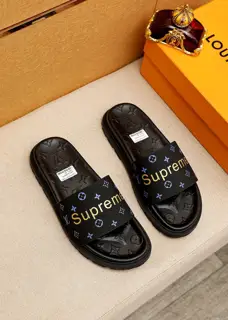 Louis Vuitton popular men’s slippers