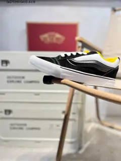 Vans low-top retro vulcanized casual sports shoes