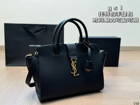 Yves Saint Laurent Tote