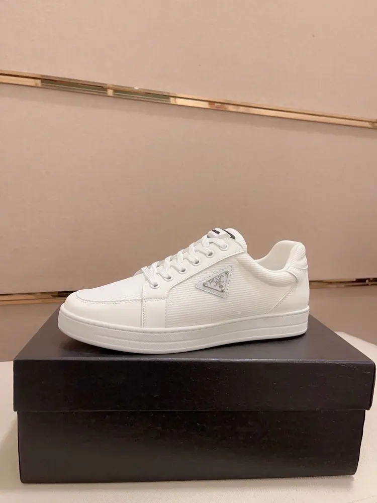 Prada casual fashion men’s shoes