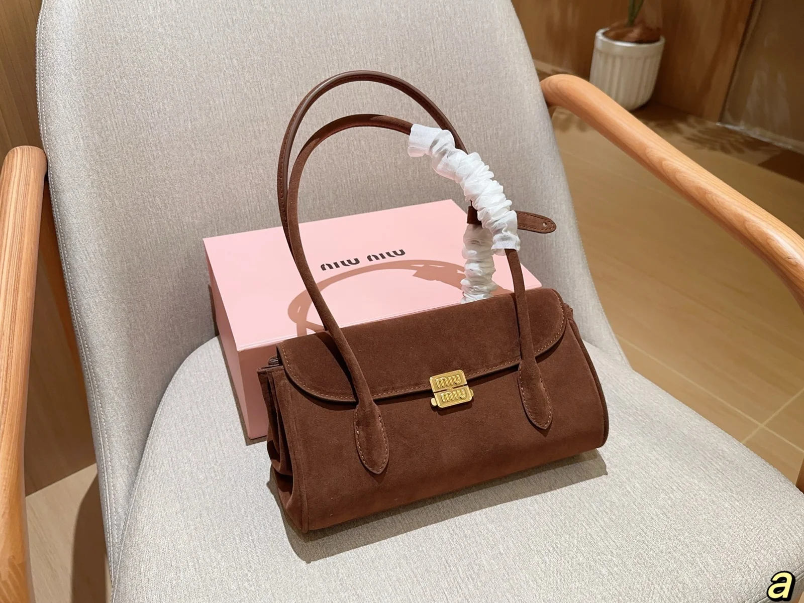 MiuMiu Baguette