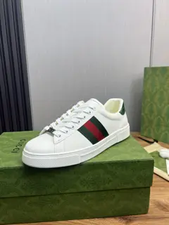 Gucci classic popular white shoes