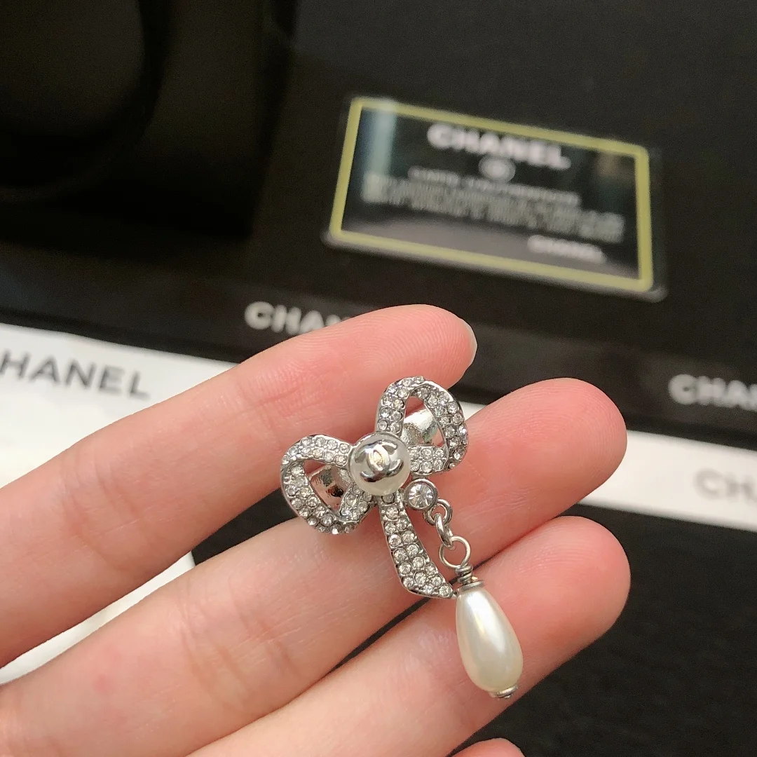 Chanel ring