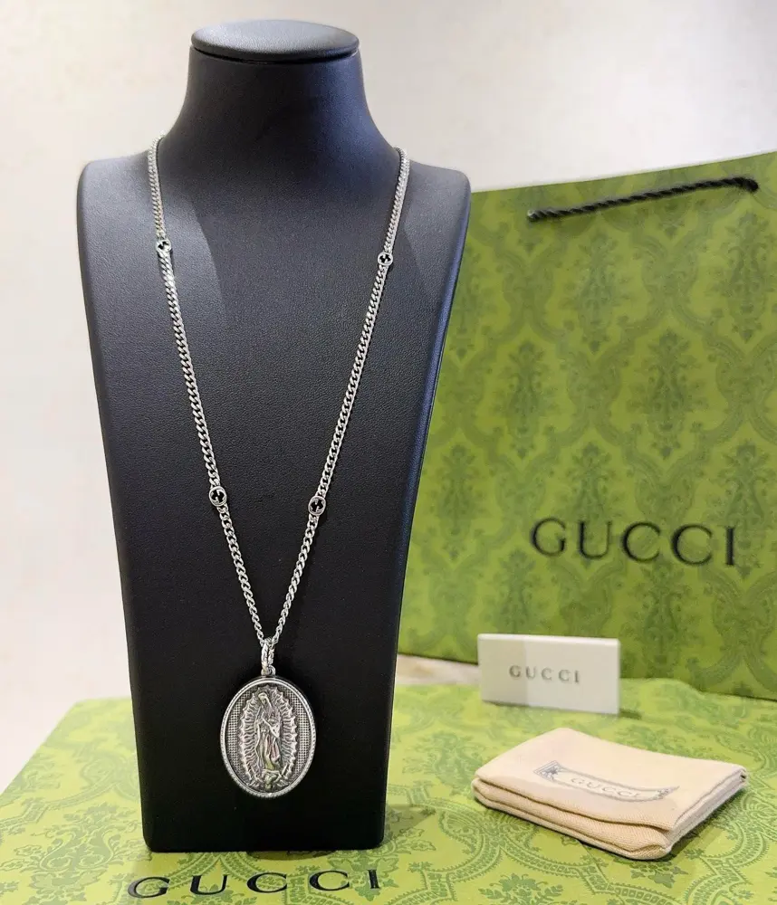 The latest Gucci necklace