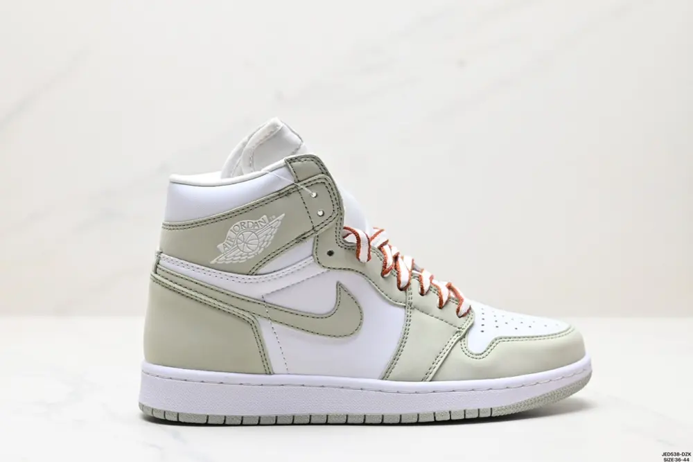 Nike AIR JORDAN 1 RETRO HIGH OG Nike AJ1 generation Michael Jordan high top classic retro FB9934-300