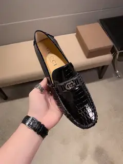 GUCCI casual loafers
