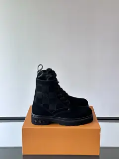 Louis Vuitton thick-soled ankle boots Martin boots