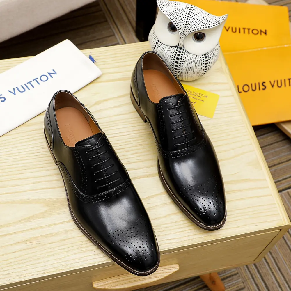 Louis Vuitton new men’s casual business leather shoes