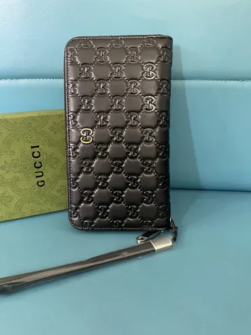 Gucci Clutch