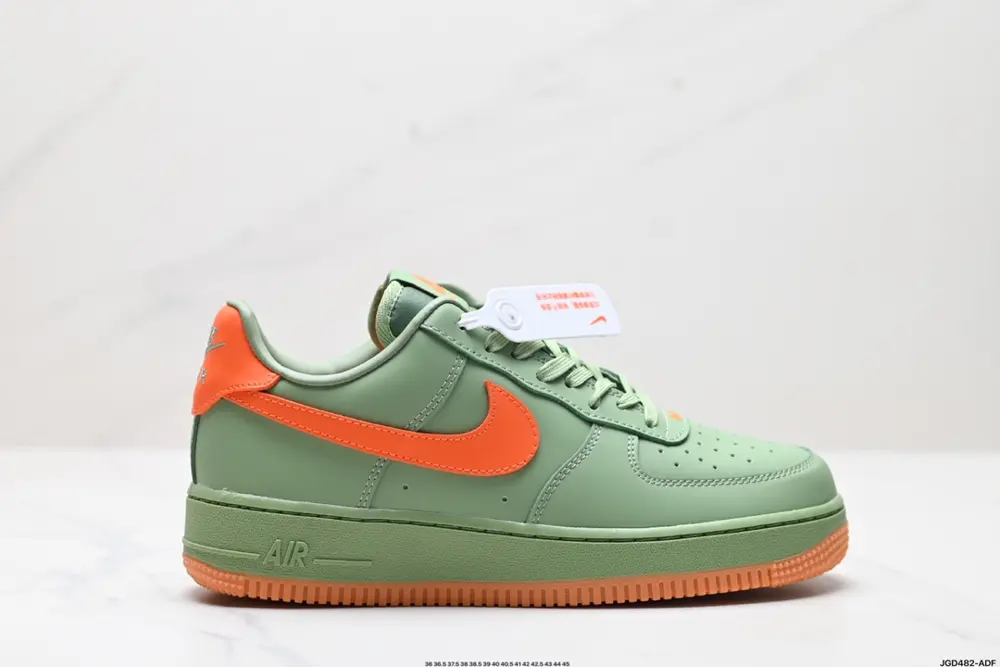 NIKE AIR FORCE 1’07 Sneakers HJ9118-386