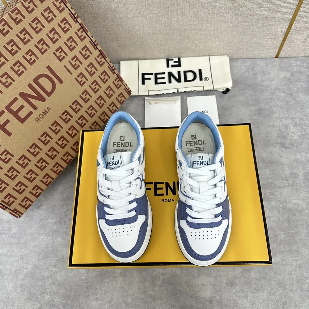 Fendi Retro Contrast Color Sneakers Fend* Match compact design sneakers with retro label on