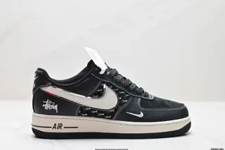 NIKE AIR FORCE 1’07 Sneakers XZ6188-311