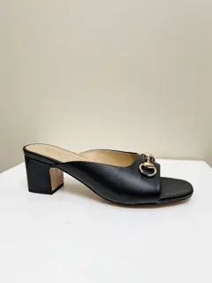 Gucci classic buckle round toe flat bottom thick heel slippers
