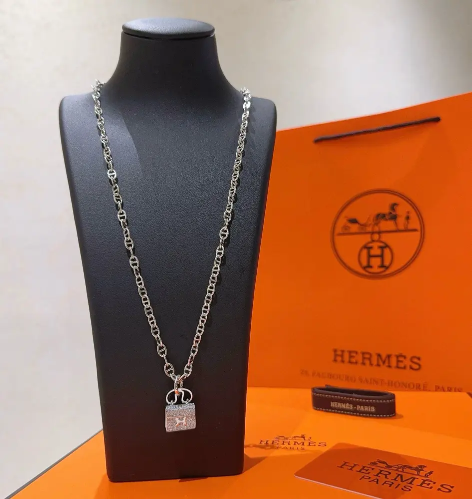 HERMES necklaces