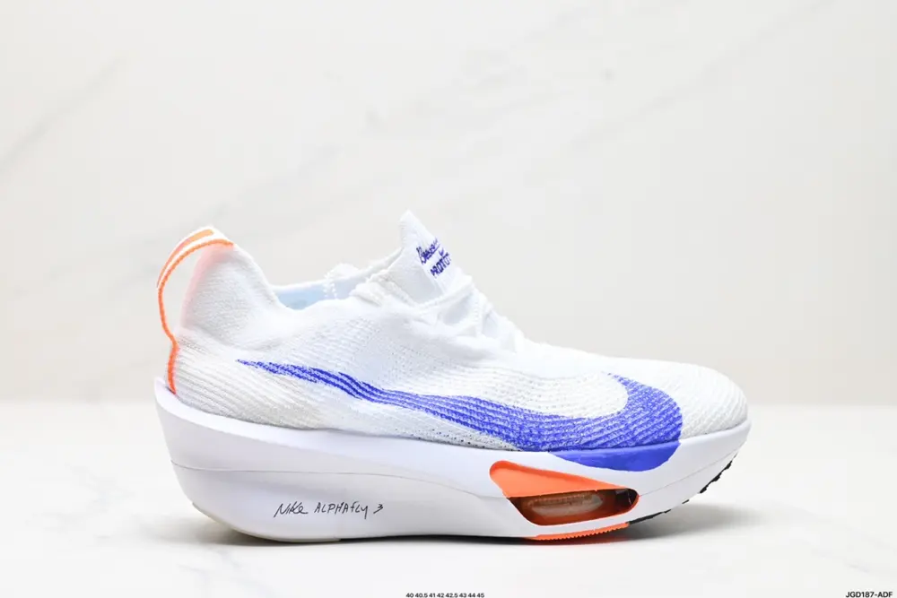 New product release Nike Air Zoom Alphafly NEXT% adopts the design language of the previous FD8302-202