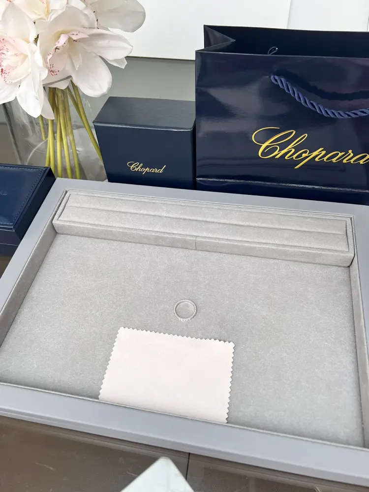 Chopard ring