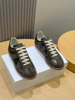Maison Margiela Classic Dexterity Shoes – Couples