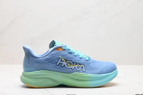 The HOKA brand comes from the Maori language of New Zealand. HOKA means earth 1147833