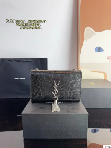 Yves Saint Laurent Bag