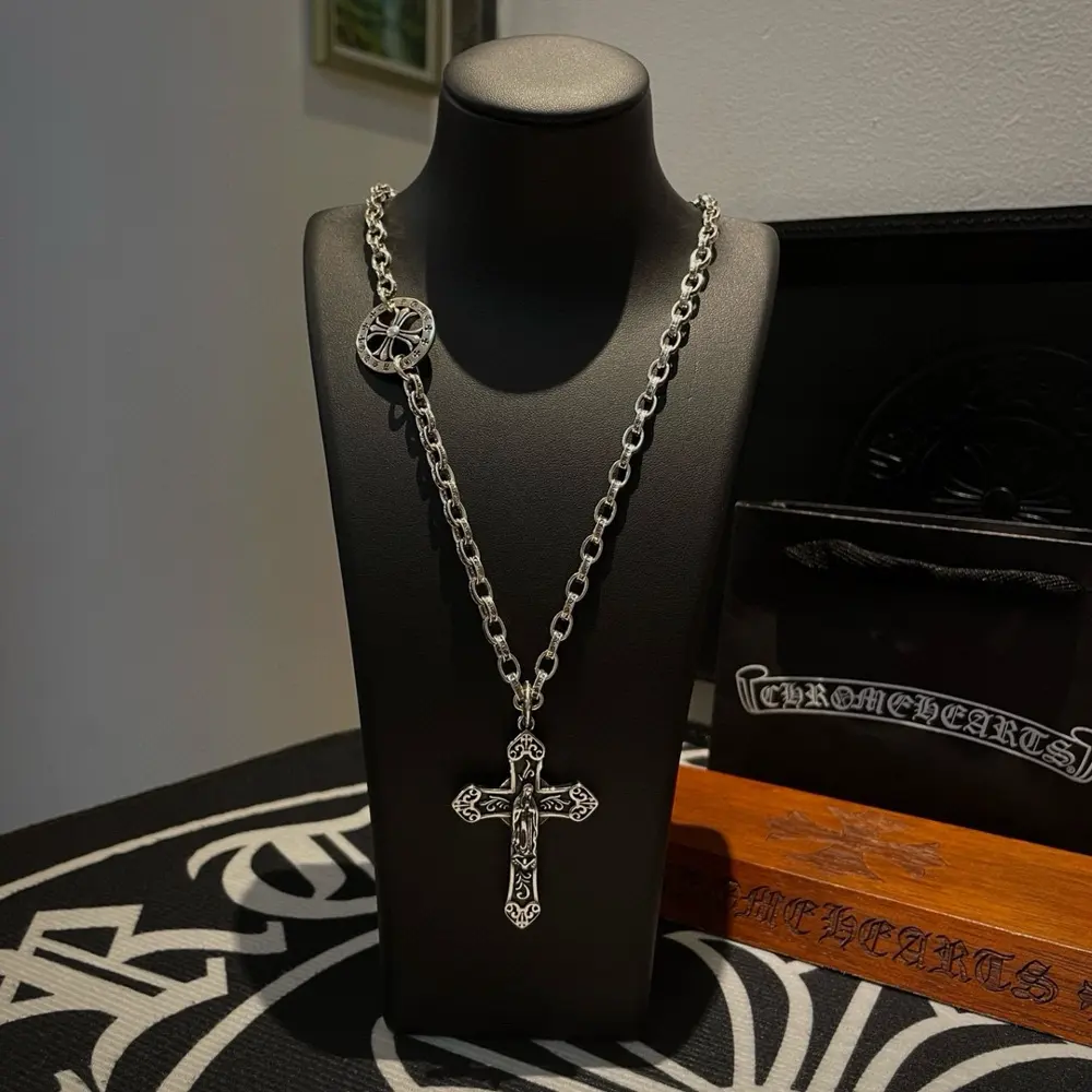 Chrome Hearts classic retro multi-element necklace
