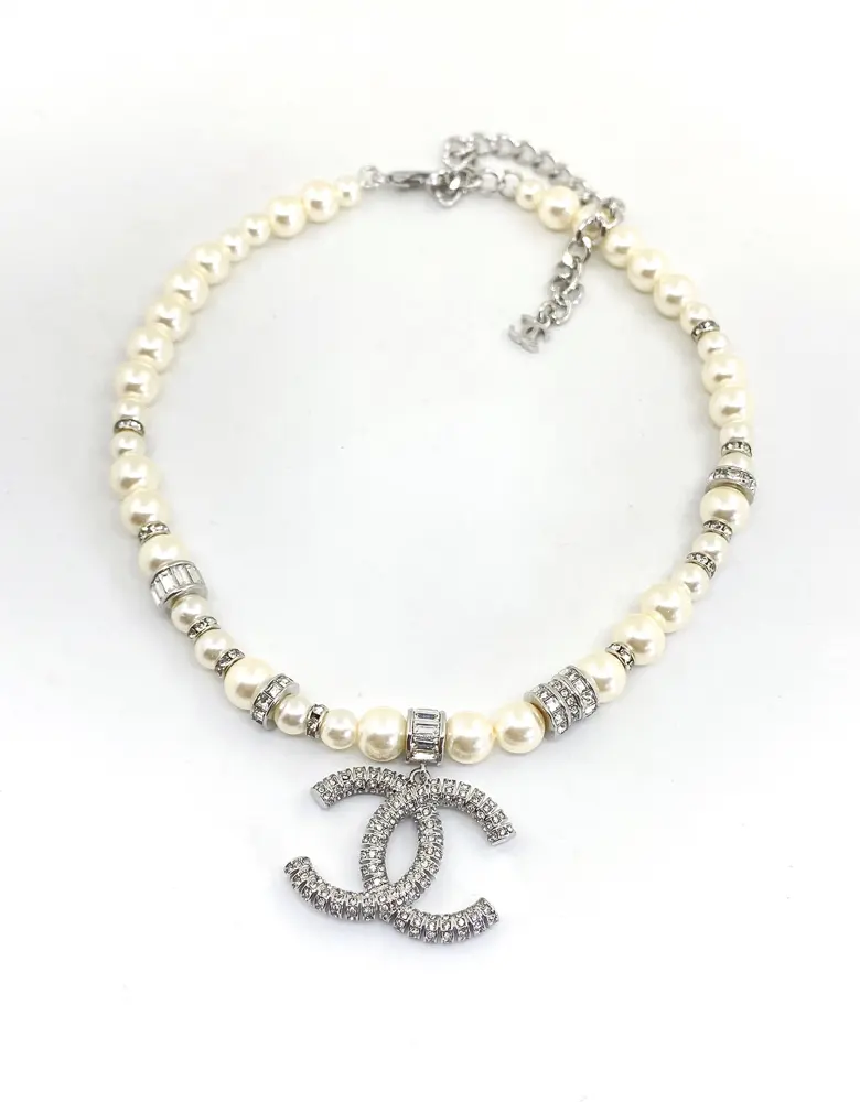 Chanel pearl necklace